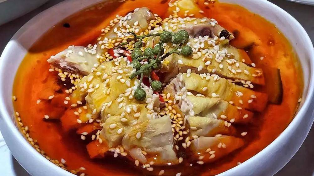 川味红油椒麻鸡的家常做法,鲜嫩入味麻辣椒香,尝一口就停不下来_花椒