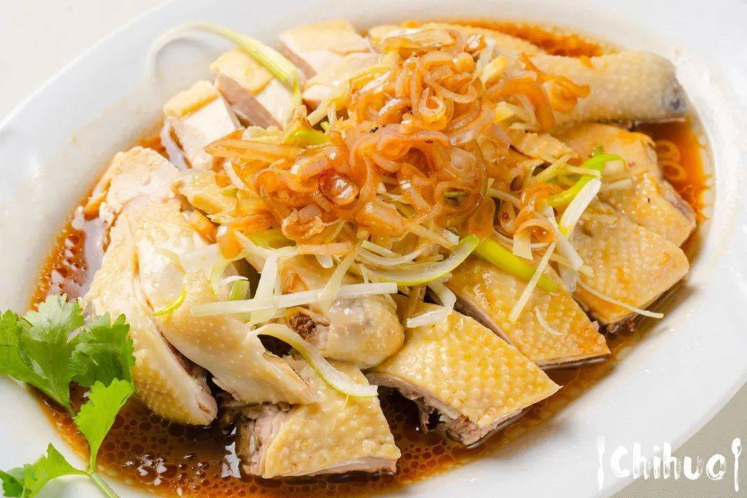 葱油淋鸡2这味道跟我在广东吃的可以说是55开了!非常入味!咸淡刚好.