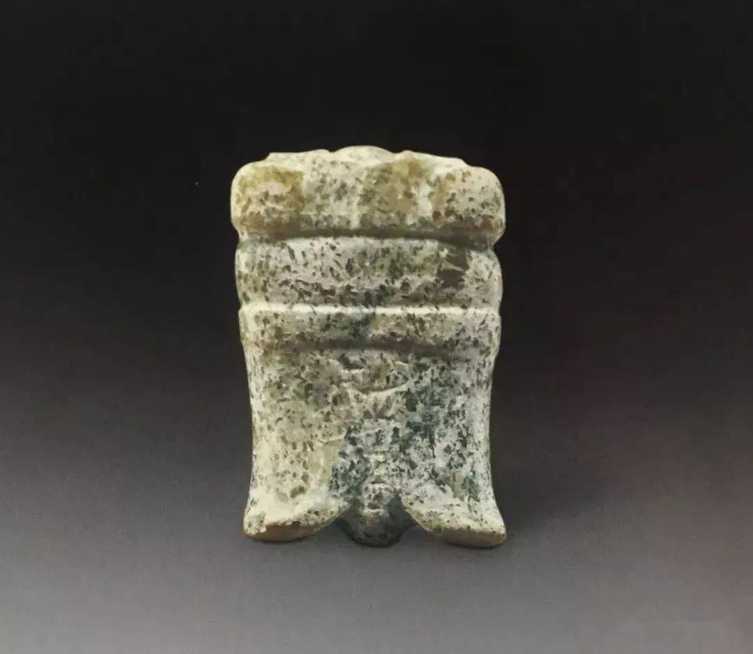 先夏玉器-湖北出土的石家河文化玉蝉｜真知堂鉴古_搜狐网
