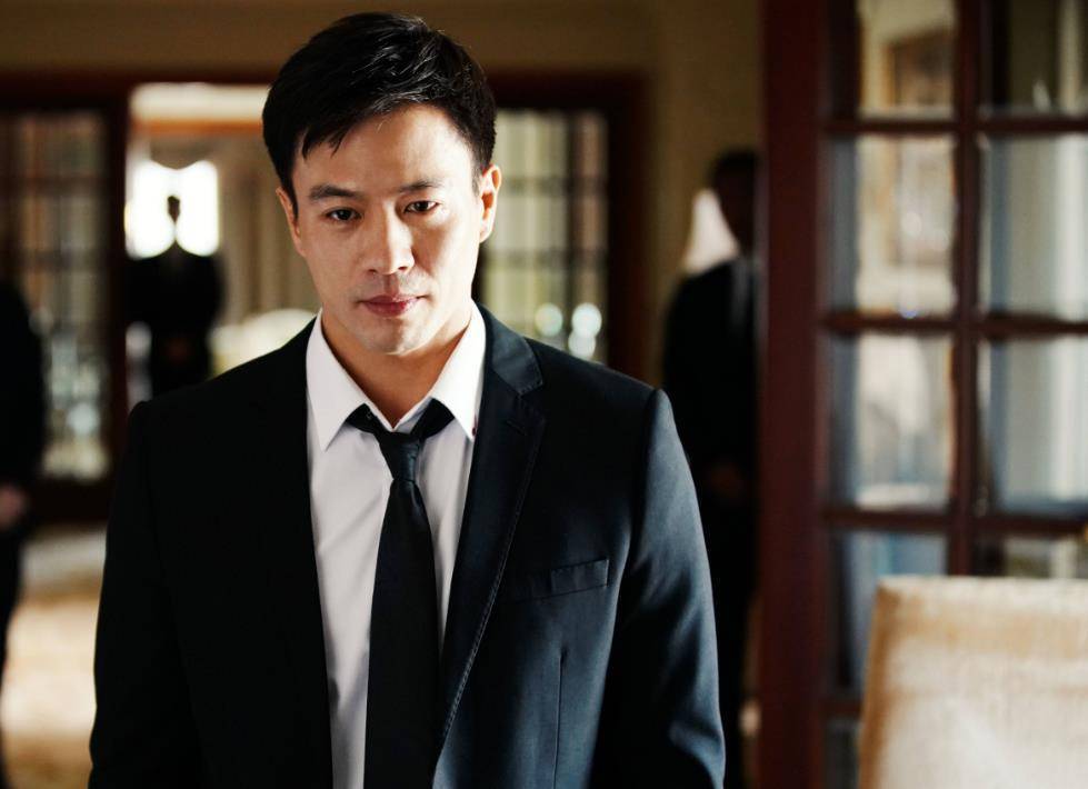 安志杰其实和很多武打明星都有一起合作过,像是和吴京合作的《黑拳》