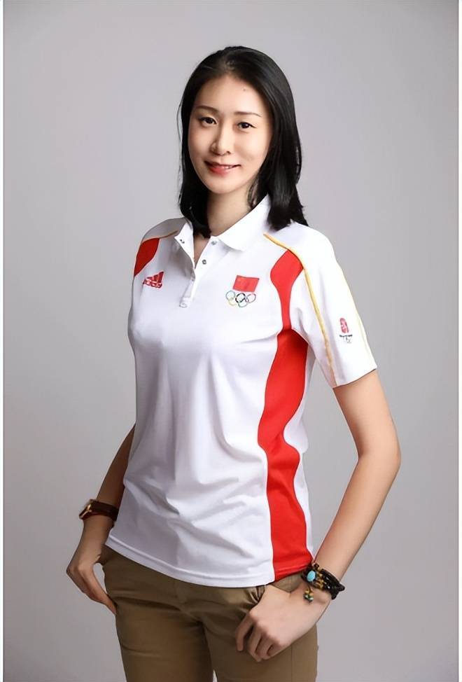 41岁赵蕊蕊单身快乐!