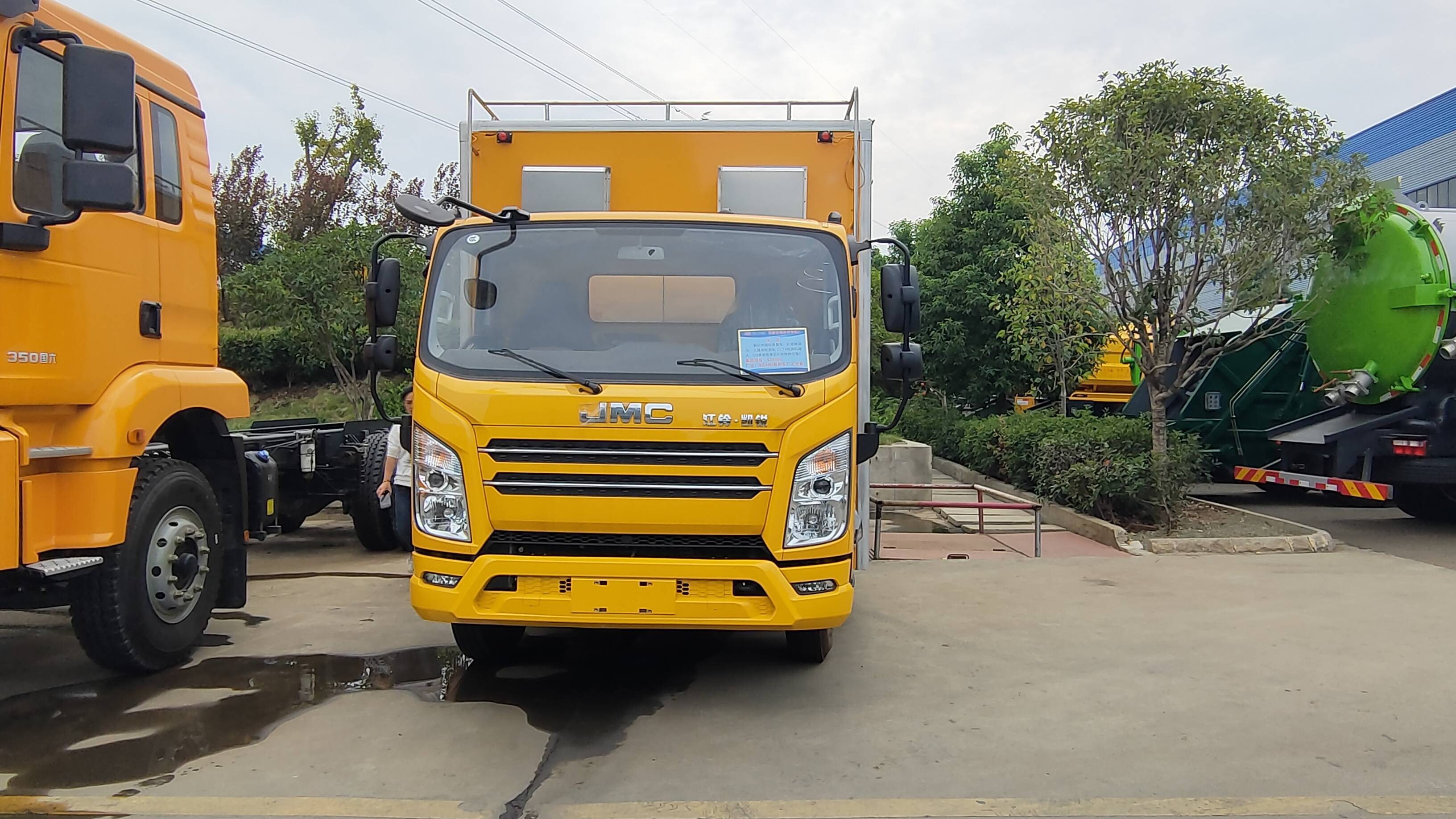 江铃紫外光固化管道检修车_搜狐汽车_搜狐网