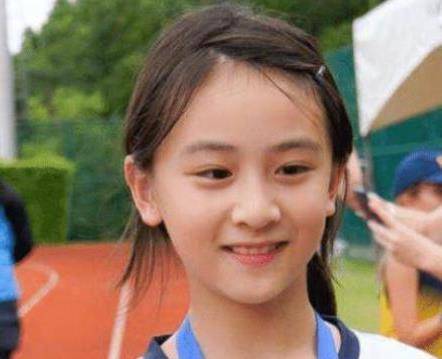 12岁身高1米7,其长相是田亮叶一茜的结合体_田雨橙_爸爸_运动