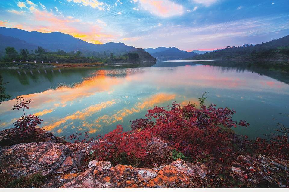 9月20日,2022(阳城)·首届山西森林旅游节在阳城县开幕,前来参加活动