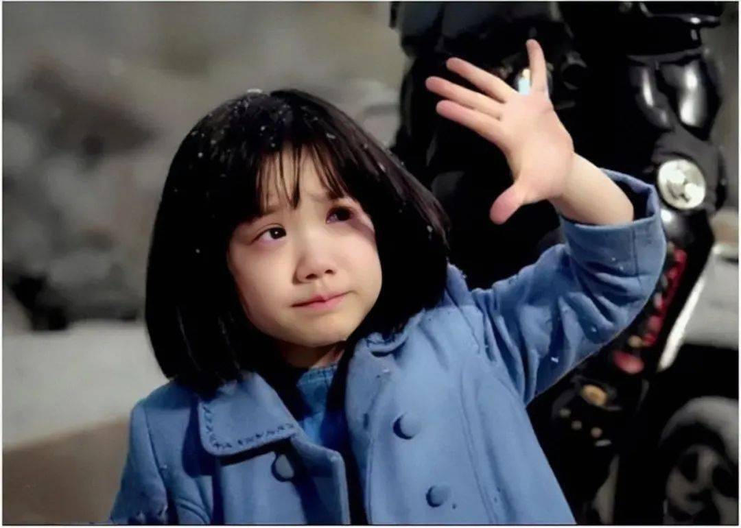 9 岁芦田爱菜还因为实力与人气俱佳,直接征服了拿过小金人的 导演