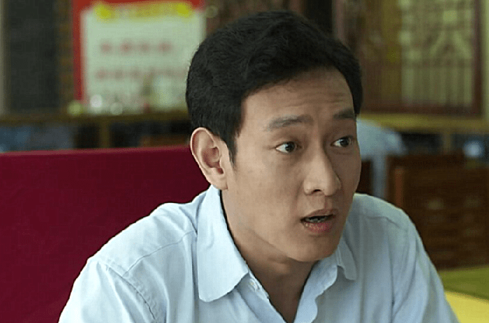 再看《父母爱情》,发现安杰最喜欢的江亚菲是个恋爱脑姑娘!