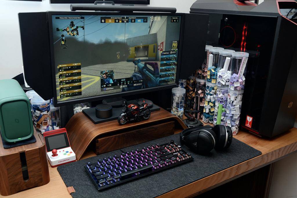 FPS游戏好搭档、无线双模,乌龟海岸刺客700二代游戏耳机开箱体验