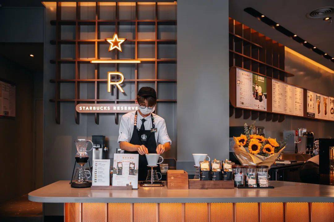 咖啡续命,先干为敬!_星巴克_上海_jerome