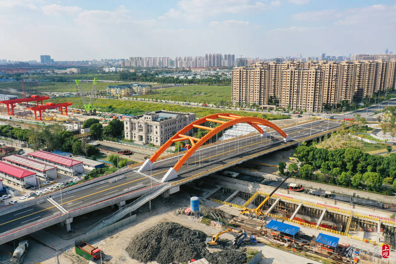 连通闵行徐汇,景东路跨春申塘大桥已竣工,预计本月底通车_梅陇_地区