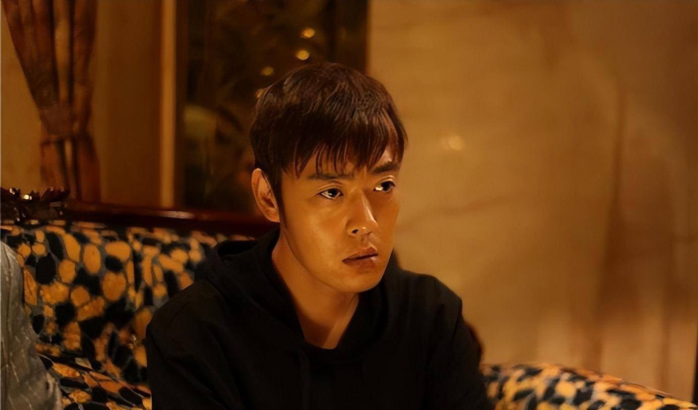 《亮剑》中"魏和尚"张桐身患抑郁症几度想自杀,如今怎样了?