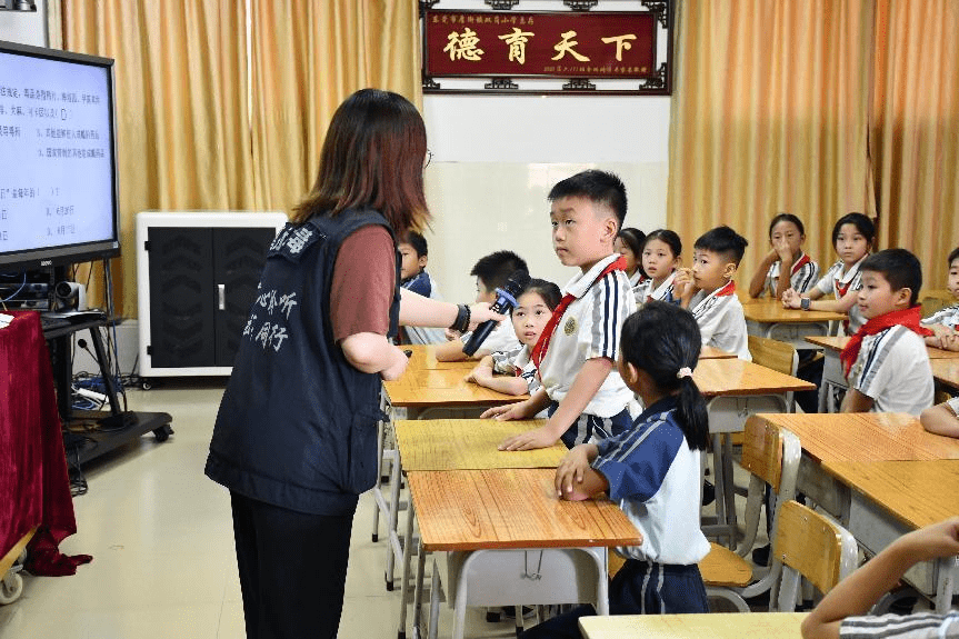 "健康人生,绿色无毒"厚街镇双岗小学禁毒宣传进校园活动