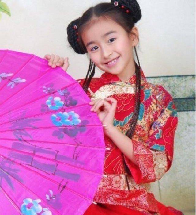 "说唱"学员中,无非就是谢可寅,乃万,金吉雅和林凡,这几个让大家记忆