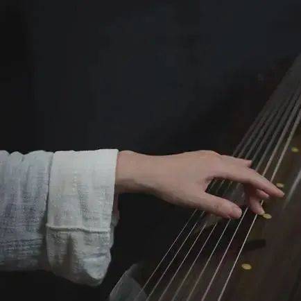 古琴中“一指过二弦”指法详解_移动_过弦_移位