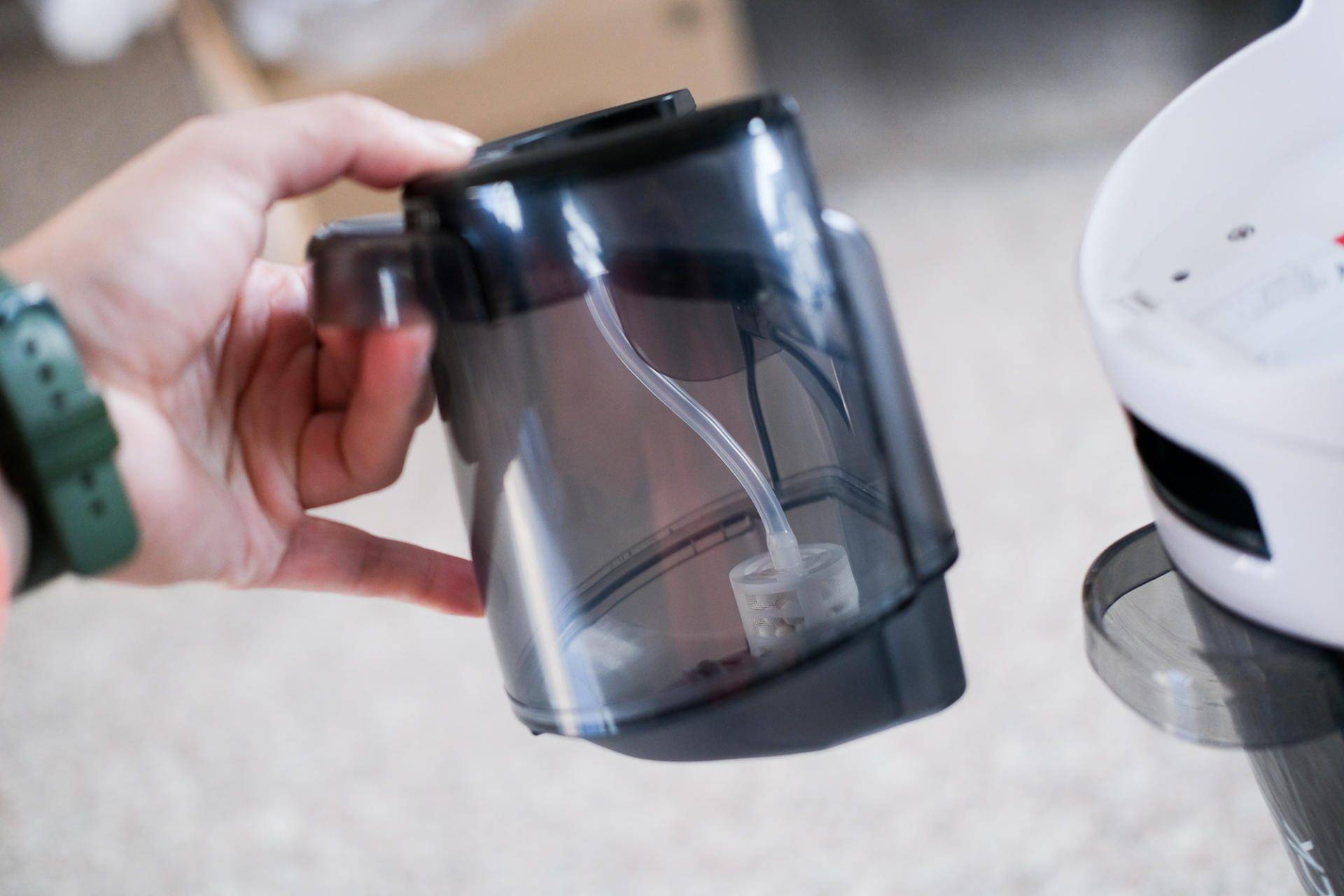 洗拖烘一体,2000元档最强洗地机?石头智能洗地机A10开箱测评