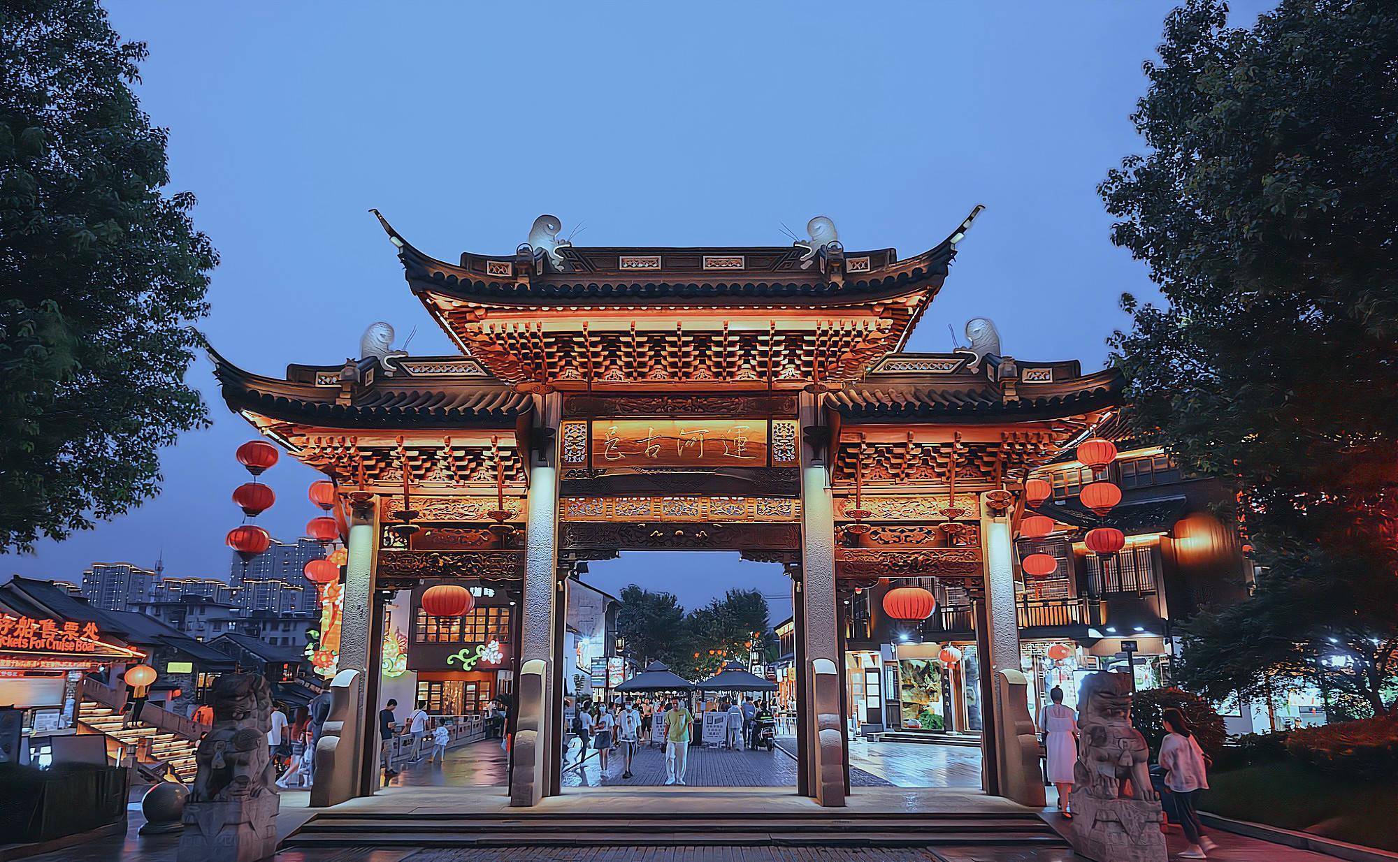 仿古商业街,模仿南长街修建而成,没想到却非常冷清_街道_历史_古建筑