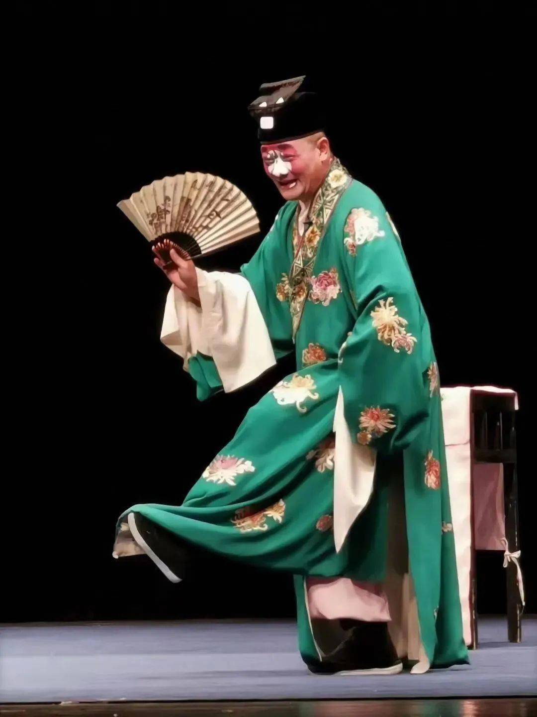 至美的昆丑——昆剧丑角的表演特色和雅俗的时尚精神_李鸿良_讲座