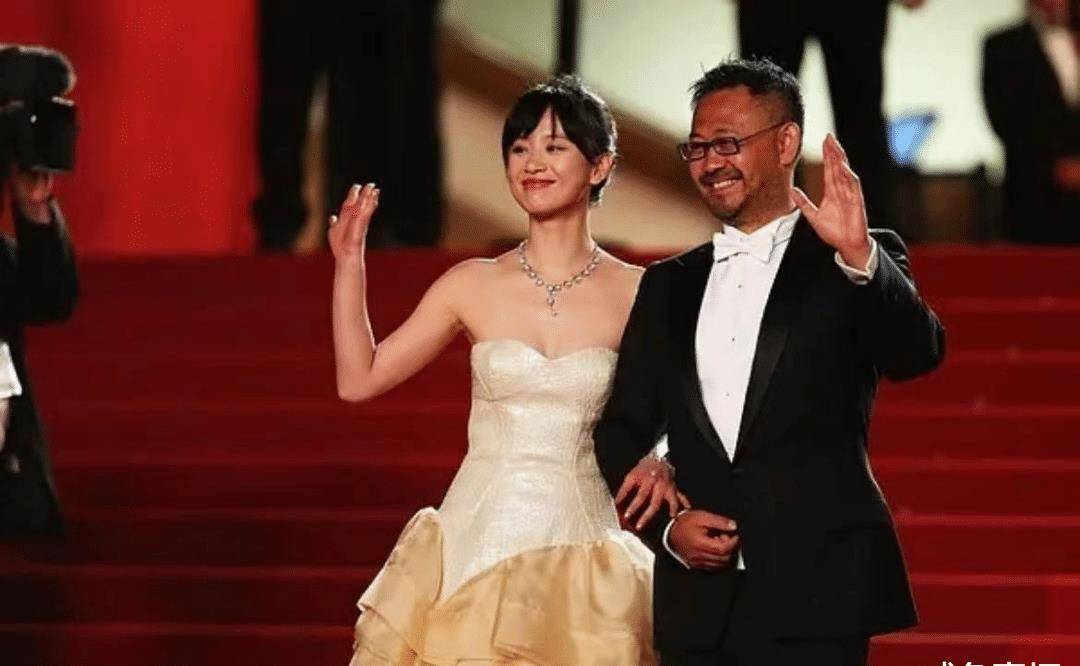 有人说她文艺脸天生演员,有人说她耍大牌,李梦到底是怎样的人?