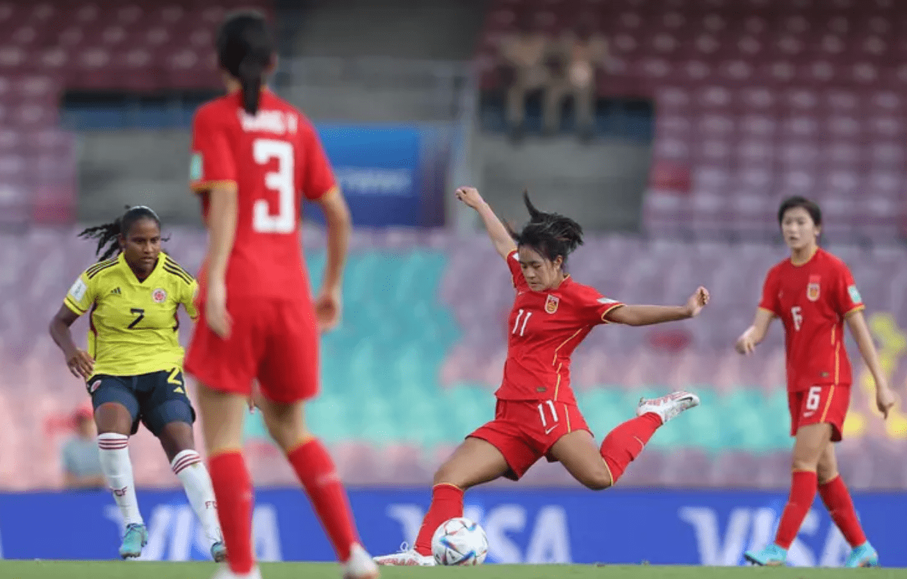 女足U17世界杯：中国队拍摄官方照-新华网