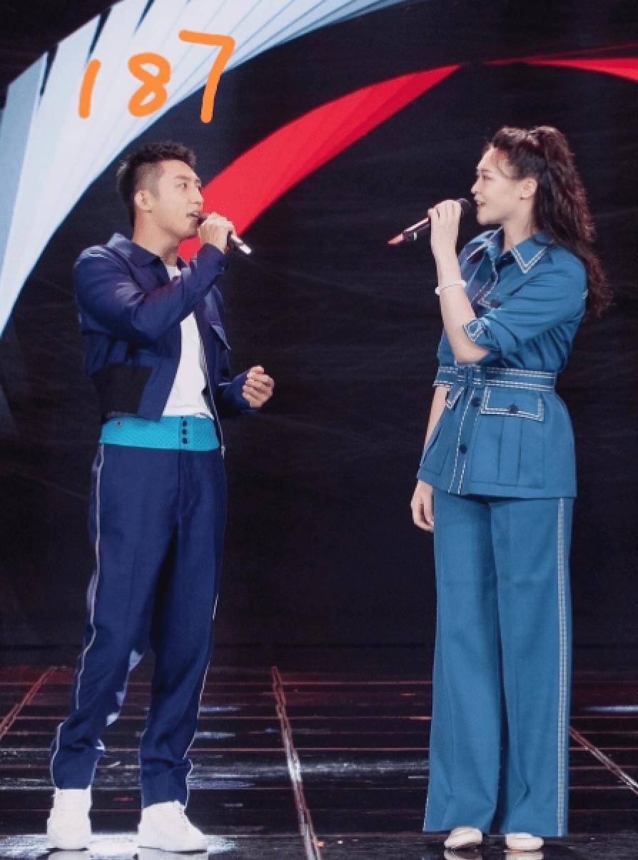 惠若琪一个人的身高威力如果是8分,那么几个女排队员的身高威力就是12