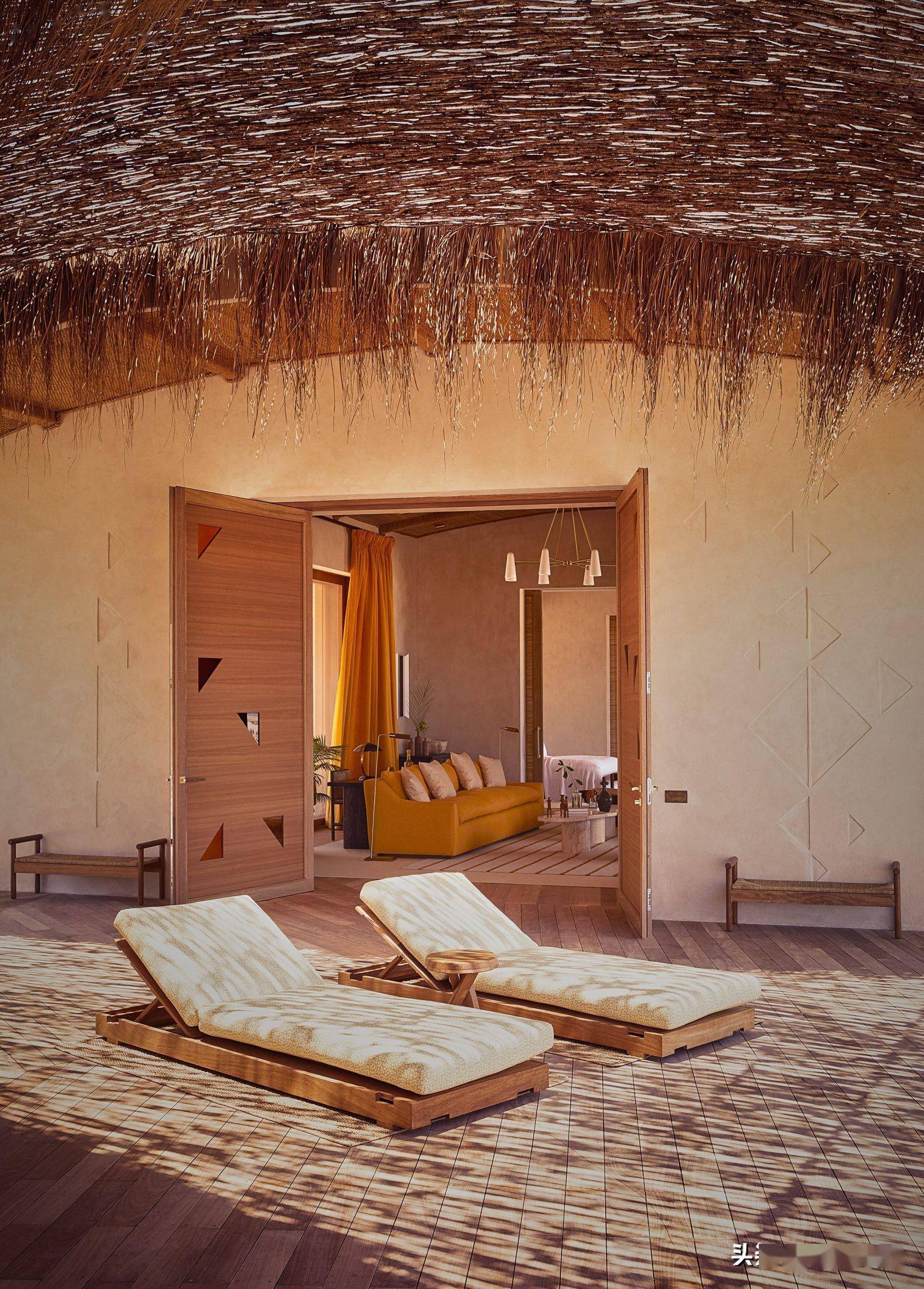 茅草屋纯天然,建造保养均不容易,但是效果设计建造好的话还是很漂亮及