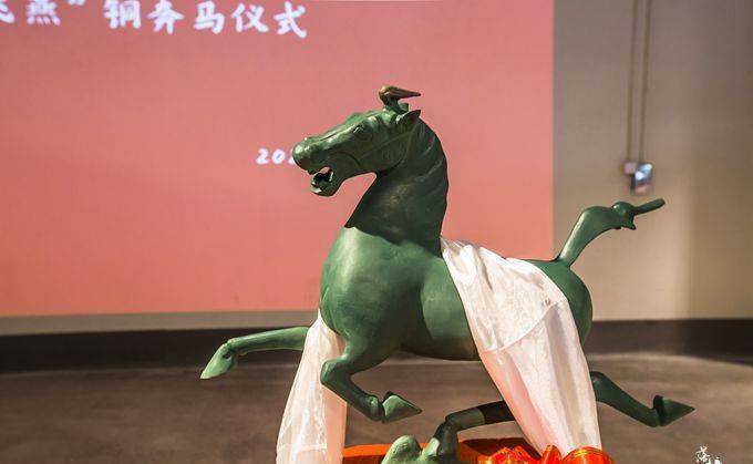 河北安平有一座马文化博物馆，藏有众多精美的马具，可以免费参观