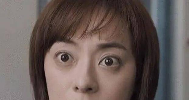 这些凸眼的女明星,年纪越大越明显_眼睛_五官_情况