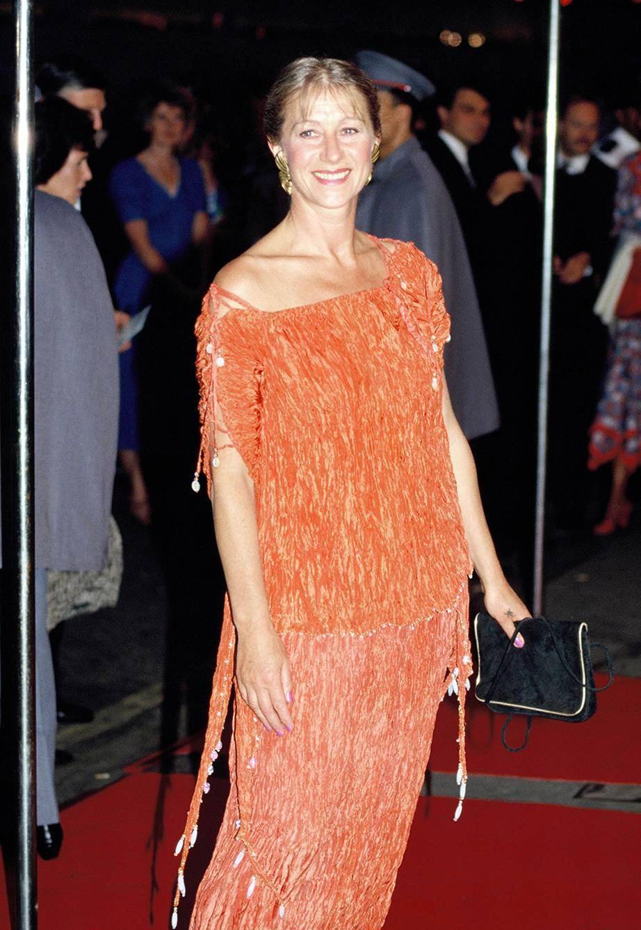 看海伦米勒的30个高光时刻_礼服_helen_穿着