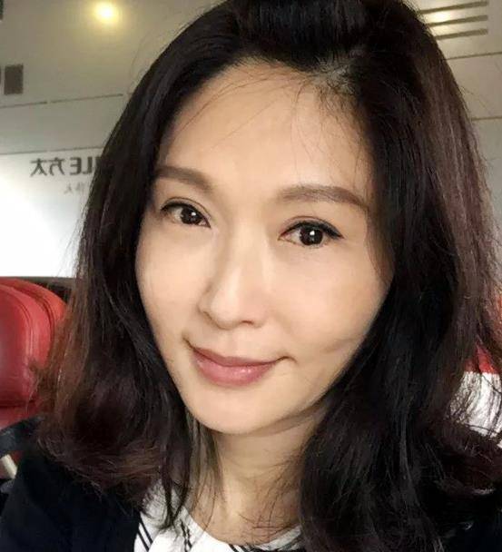 她名声不输赵雅芝,被称为"台第一美女",54岁却演不了大妈_林志玲_年纪