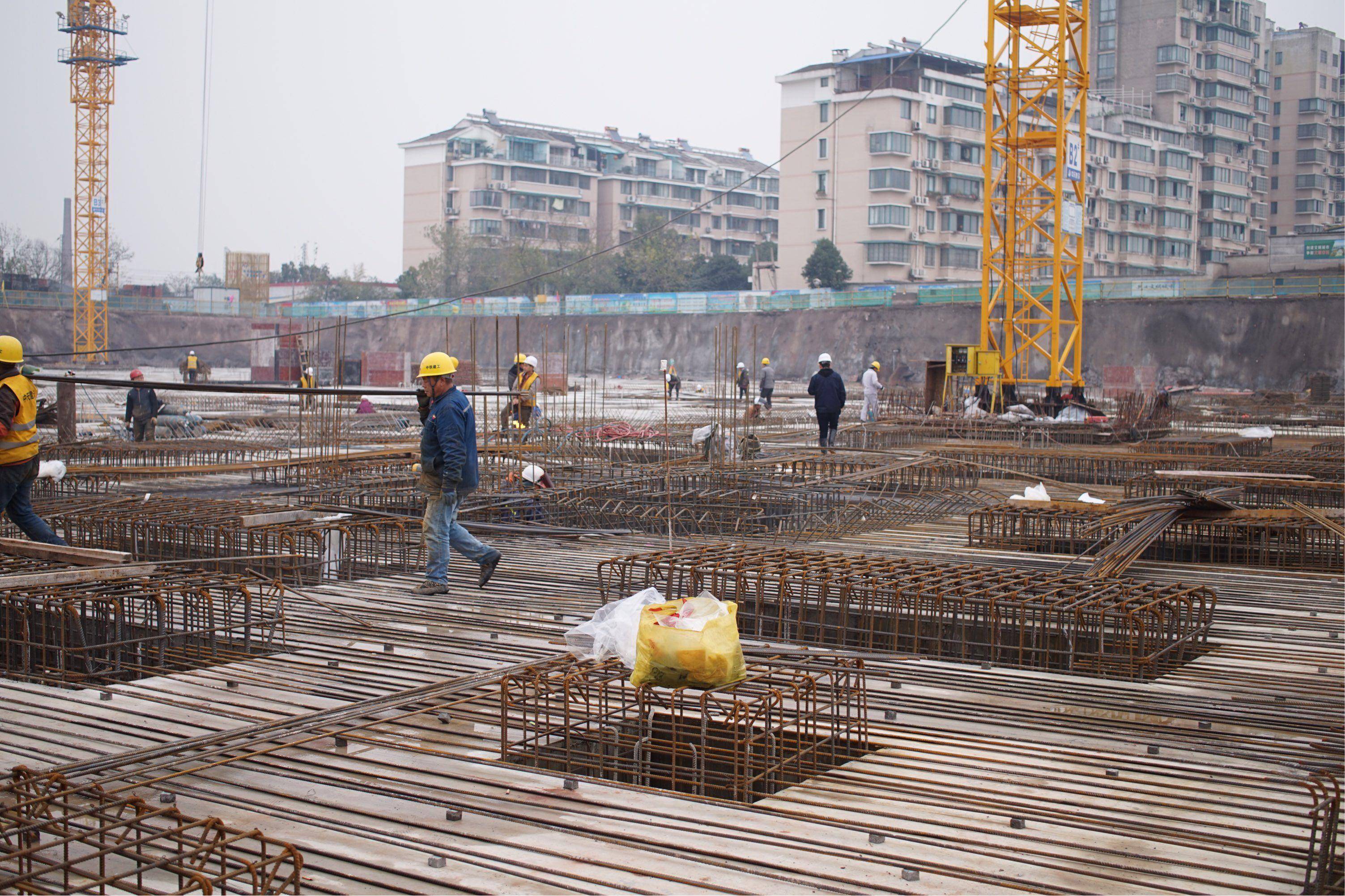 钢筋工去海外哪些项目可以月入15000以上？什么是钢筋工？_搜狐网