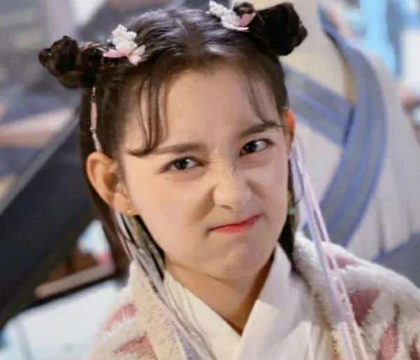 国风女神蒋依依_郭芙_电视剧_小时候