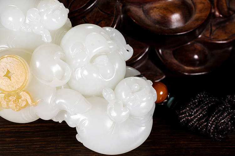 「璞玉雅藏」和田籽料 熊明星玉雕《诸事如意》鉴赏_作品_朝隆_结构