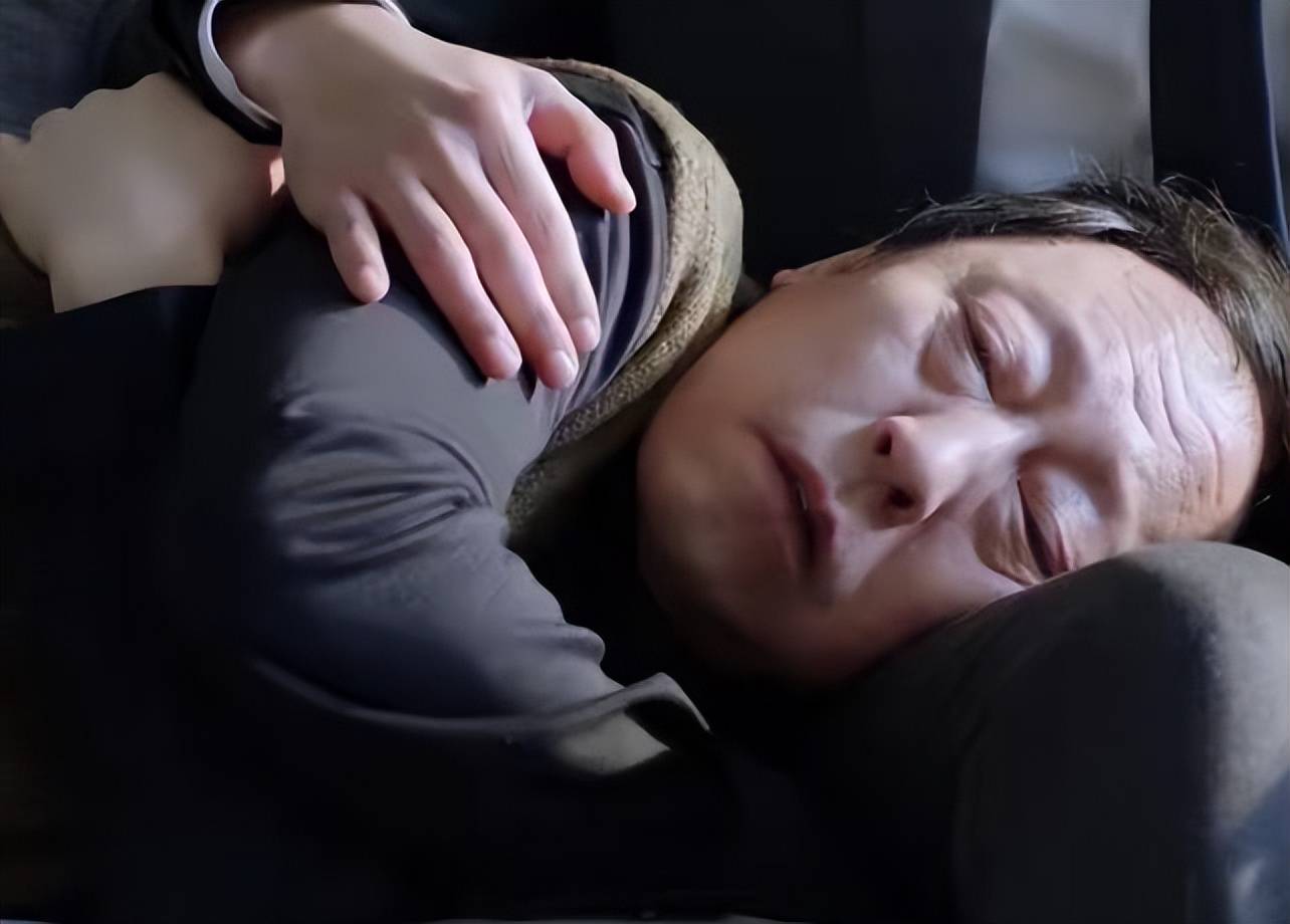 读《都挺好》原著:顿悟看似懦弱无能的苏大强,最是老奸巨猾_苏母_明玉