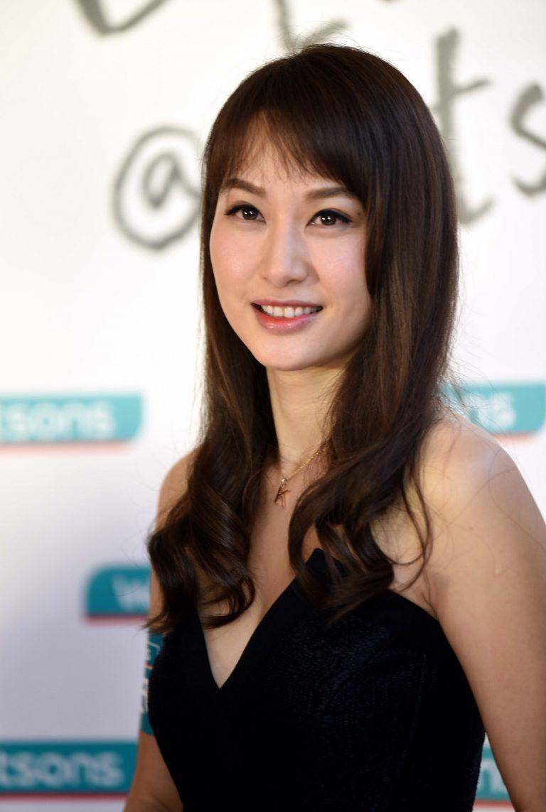 徐子珊现身为好友庆生,网友:退圈一年又变样了_生活_观众_欧洲