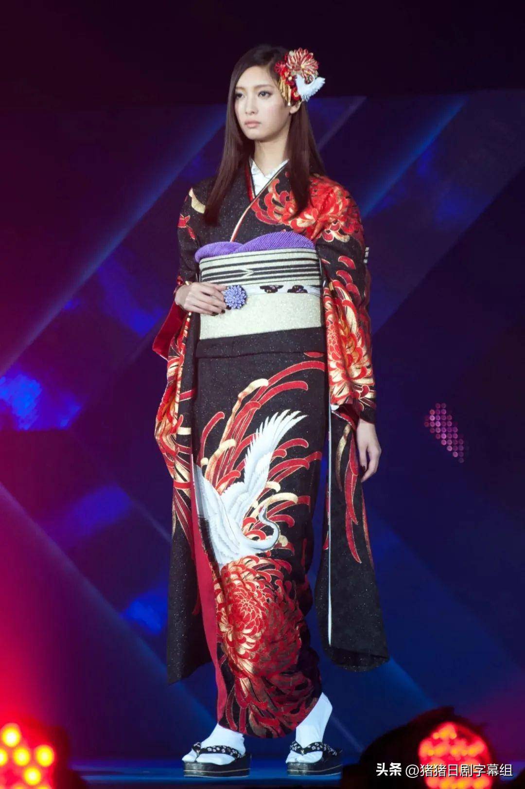 菜菜绪太美了