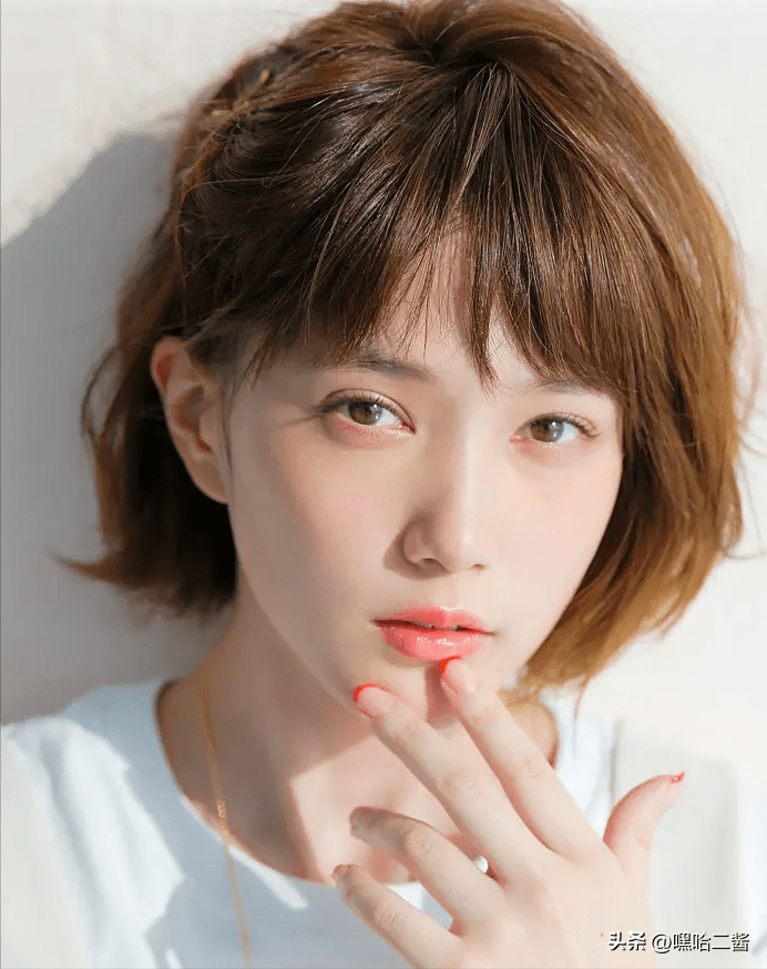 气质_演艺_长相