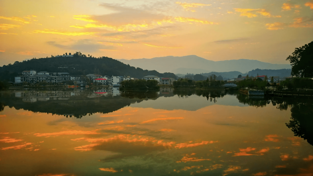霜降已至·秋意更浓,上栗"小西湖"赏秋正当时!_萍乡_美景_游客