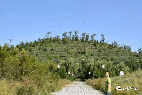 钩弋夫人墓发掘图片