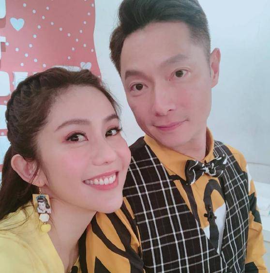 爸爸是印尼富商,妈妈是著名演员,39岁的她很美却还是单身_王宇婕_母亲