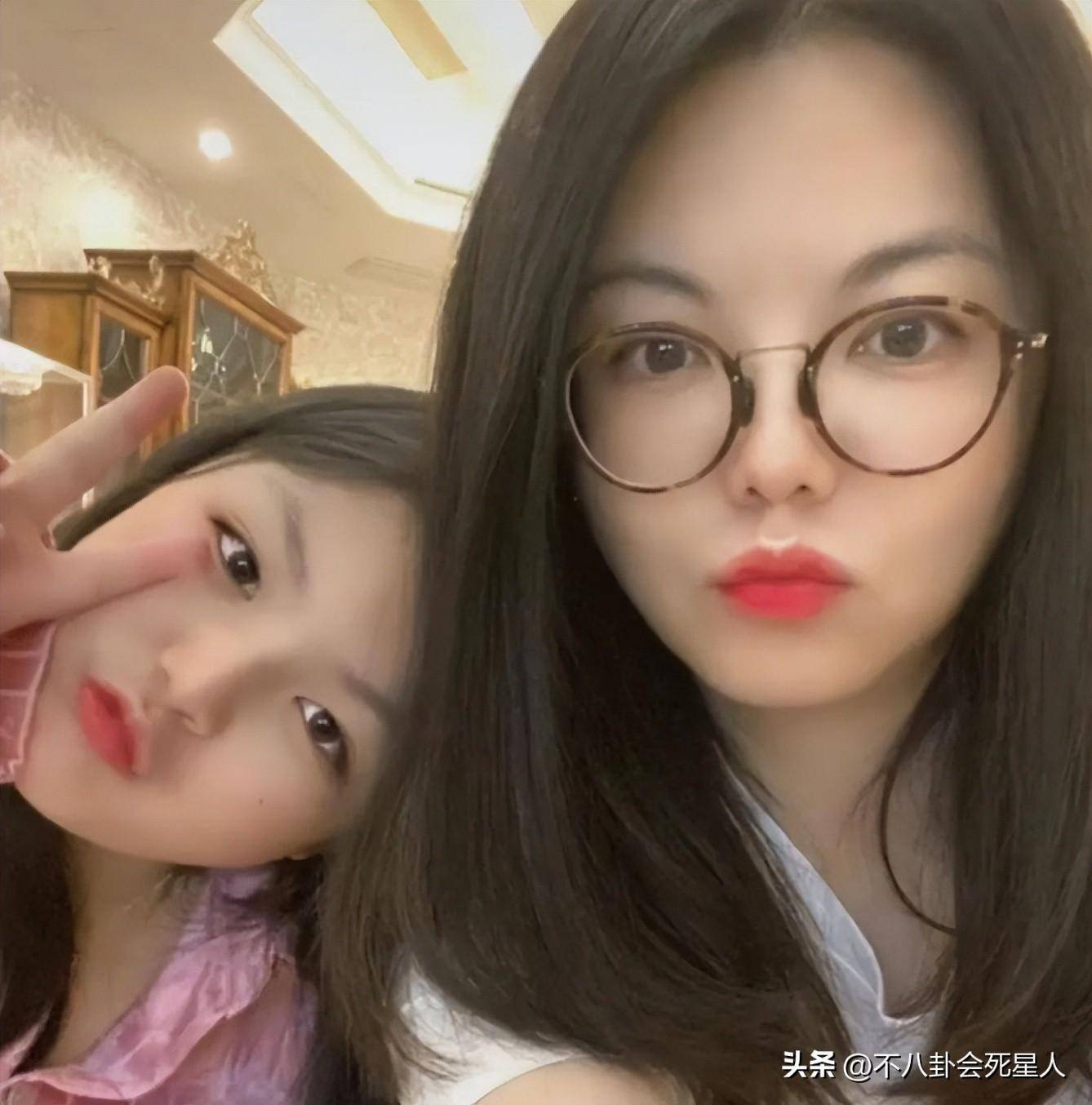 无论是沈月的"父亲还债",还是王诗龄的贵族之旅,都是父母的良心使然.