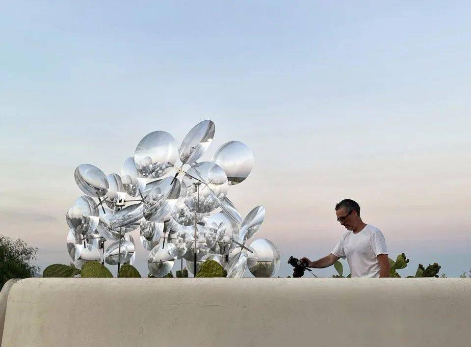 vincent leroy装置作品集_艺术网_形态_人们