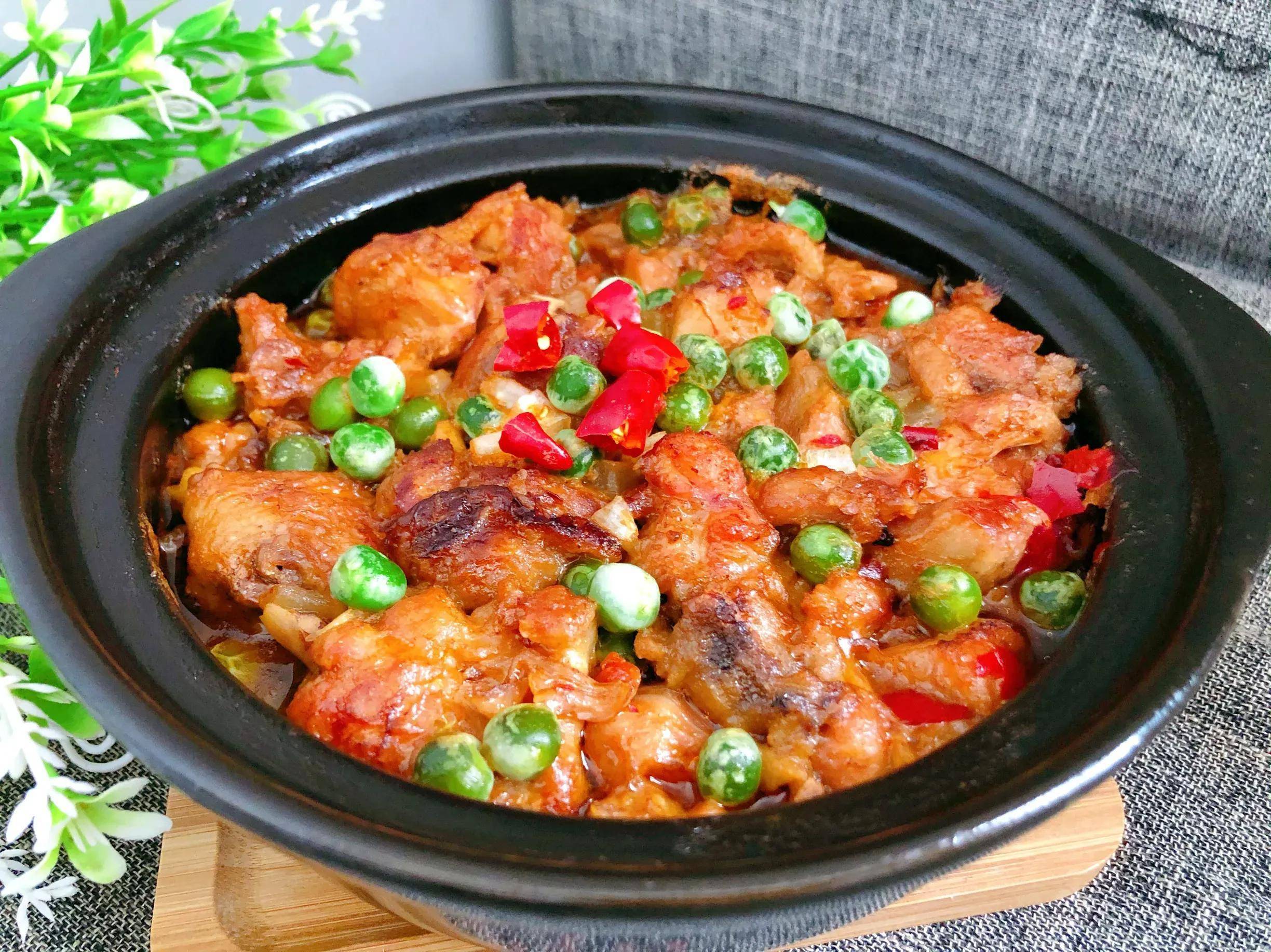 霜降后,建议:中老年少吃米面,多吃5道砂锅炖菜,一家人热乎乎_食材