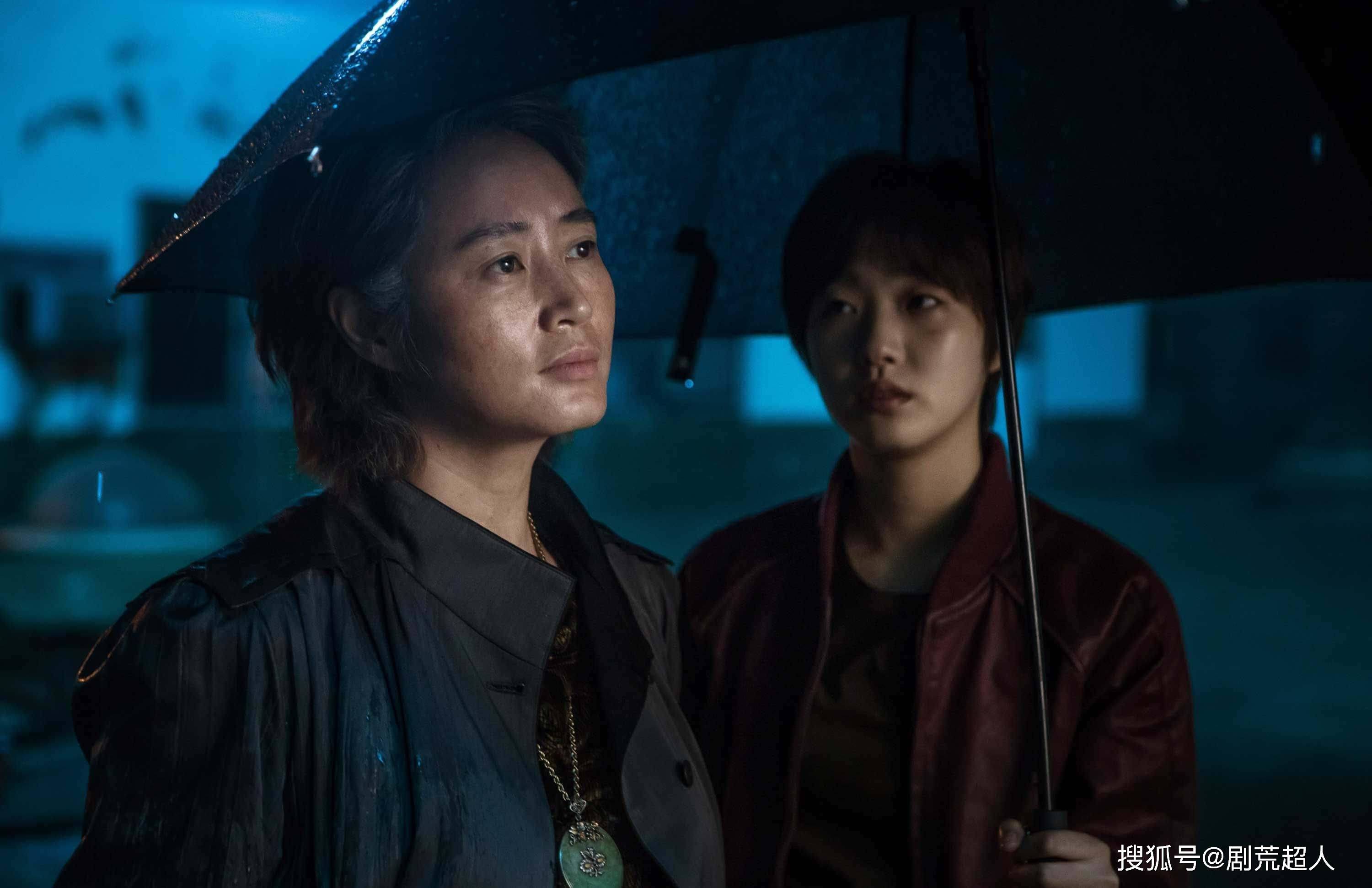 影评丨《中国城》:少数女性为主的黑道电影,金惠秀金高银飙演技_妈妈
