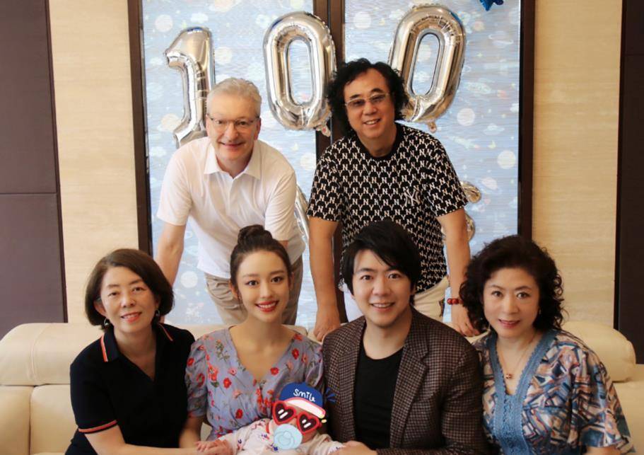 吉娜:这是我儿子,王灿:这是我家的,奚梦瑶:在座各位都是弟弟_孩子