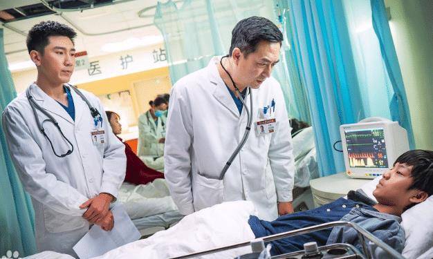 青年演员徐乐,因饰演医生被大家认可,生活中的他制定计划坚持健身