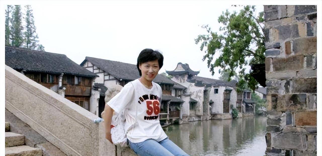 著名主持人魏笑:新婚24小时离世,丈夫至今未娶_祁骥_时间_时候