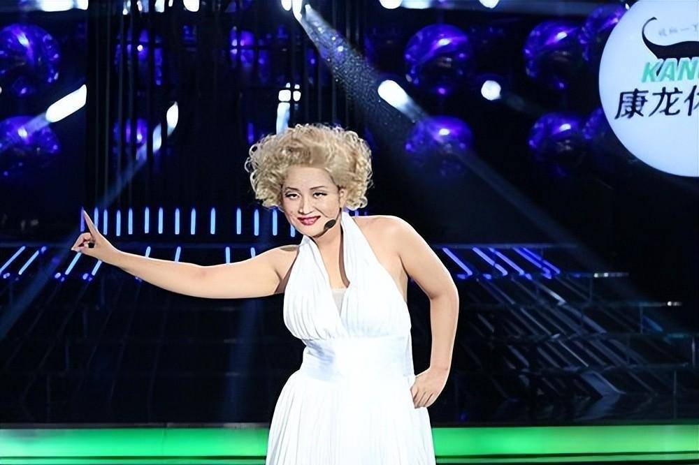 国内娱乐明星模仿国际名流,陈昊自有魅力,贾玲cos梦露笨拙搞笑_奥黛丽