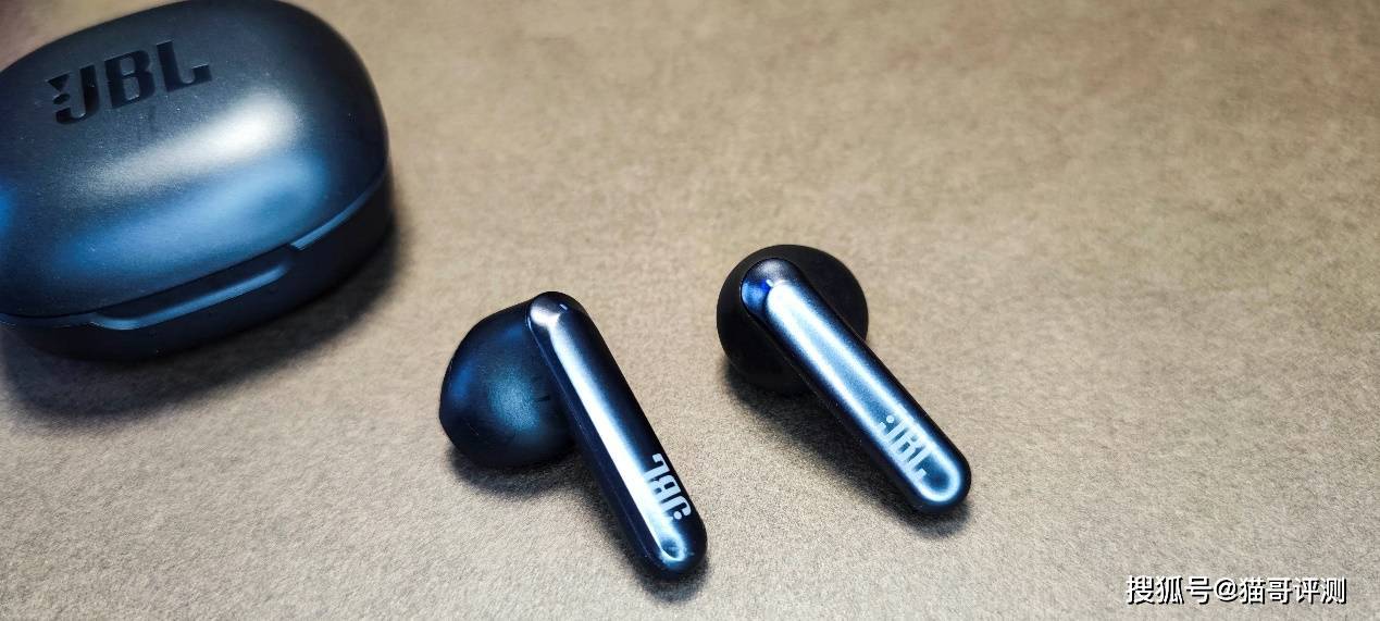 jbl t280tws x2 超轻真无线耳机 小巧轻盈 音质出众_充电_产品_蓝牙