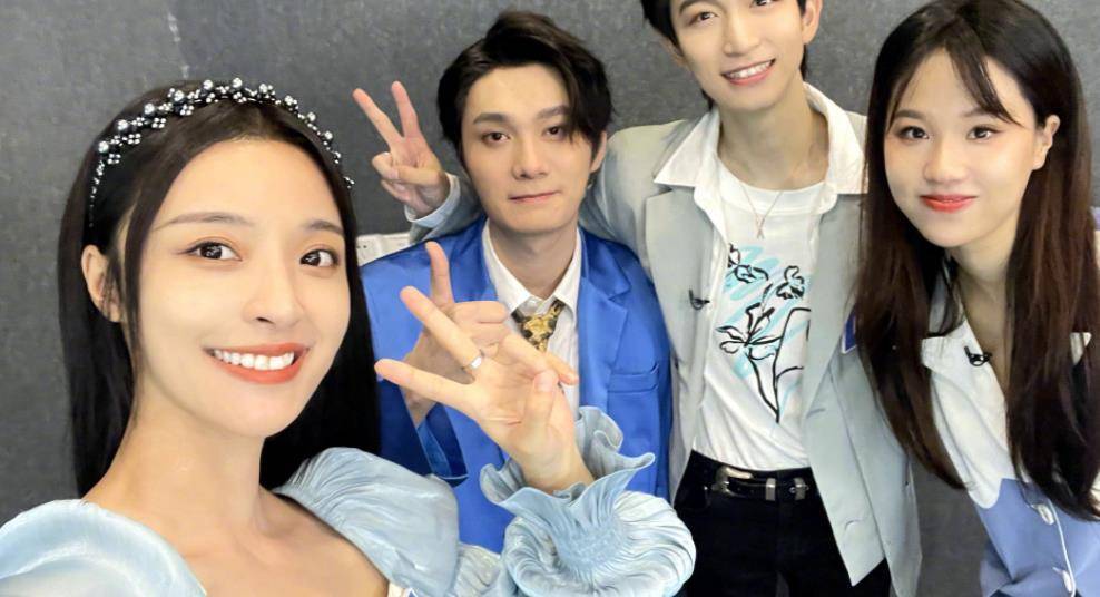 李莎旻子隔壁老樊的恋爱模式,让女方爸爸心疼落泪_樊凯杰_李莎时_节目