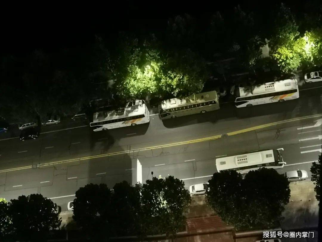 居家20多天后，越来越多的人开始烦躁，我的情绪也处在崩溃边缘_搜狐网