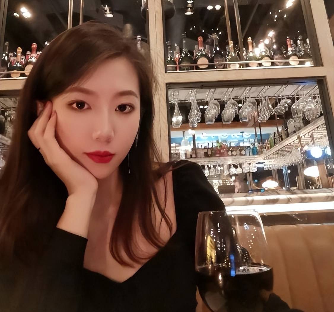 最成功混血球员,祝铭震进国家队,广州队核心,女友很漂亮_赛场_实力